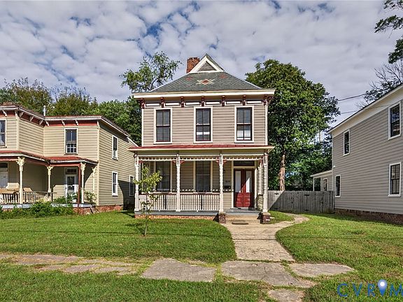 2nd image of 839 W High St