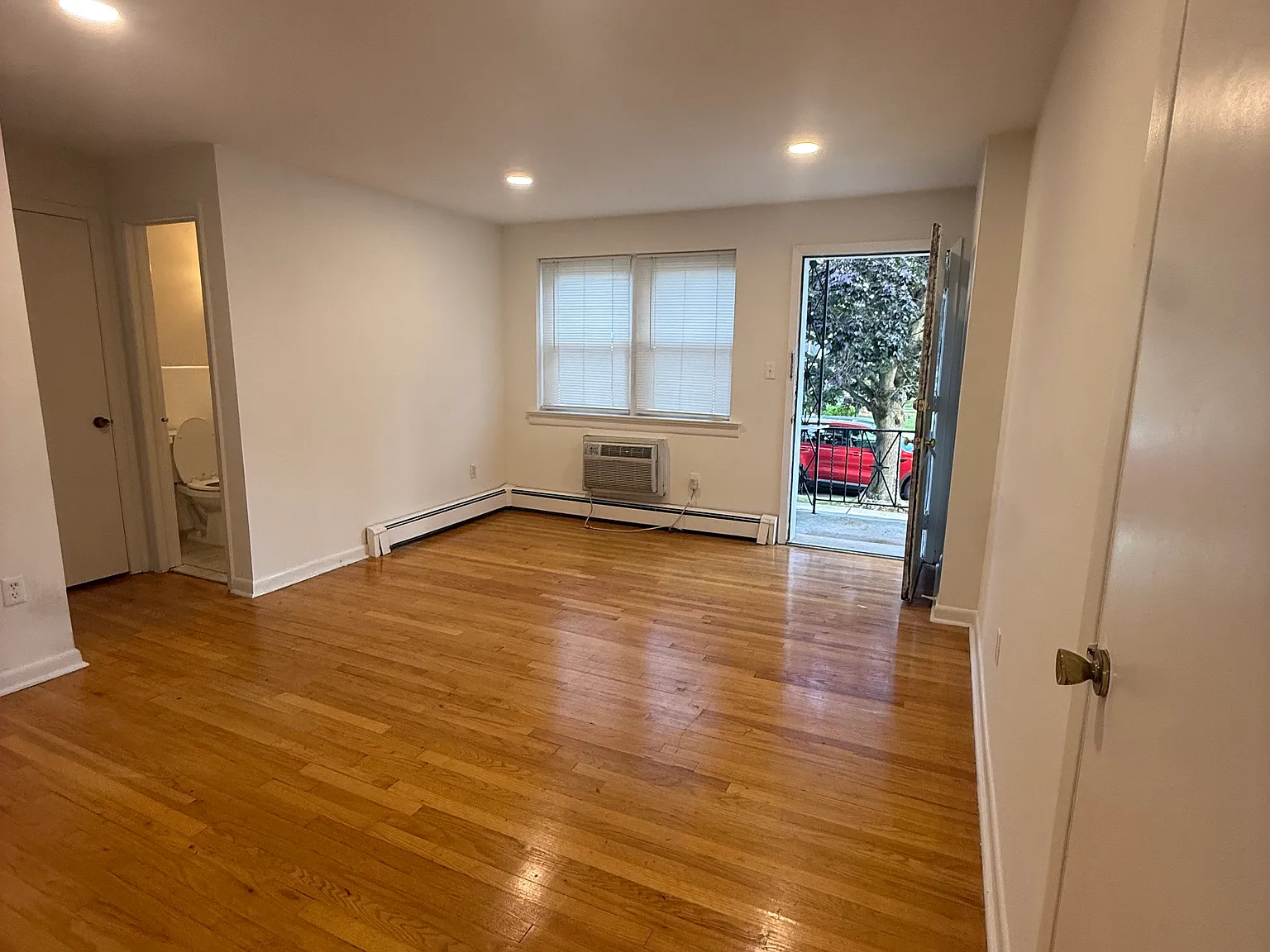 Dodd St, Nutley — Photo 4