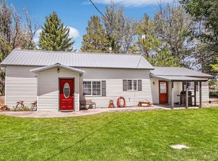 215 E Owyhee Ave, Richfield, ID 83349