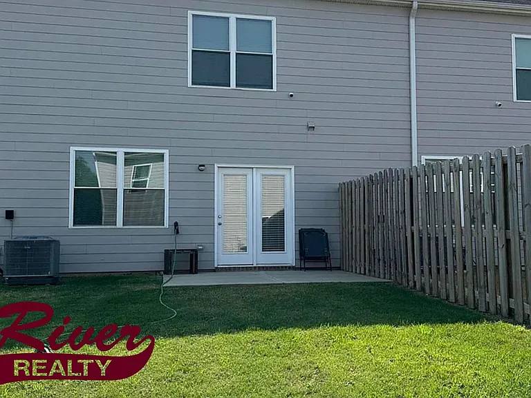 5413 Thrasher Ln — Photo 10