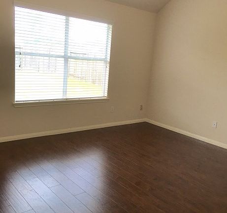 3rd image of 2406 Teal Run Place Dr