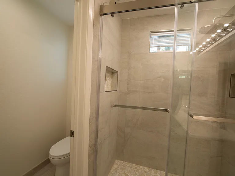 271 Trilogy St — Photo 32