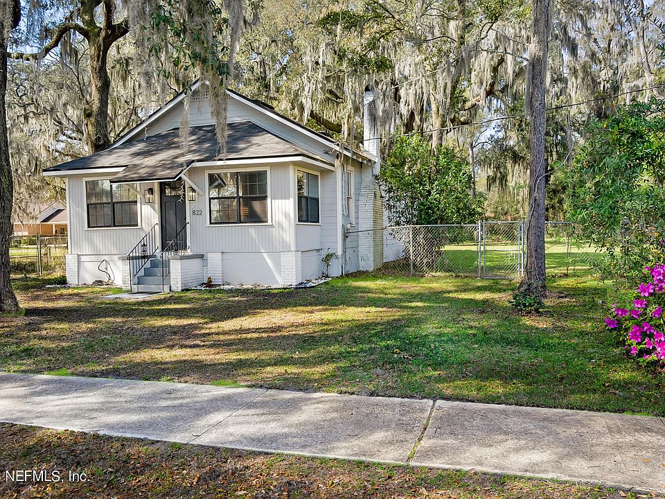 1st image of 822 Permento Ave