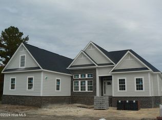 404 Crow Creek Drive Dr NW, Calabash, NC 28467