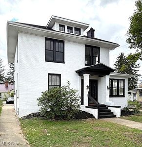 402 McKinley Ave, Crooksville, OH, 43731