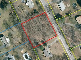 19 Southgate Cir, North Franklin, CT 06254