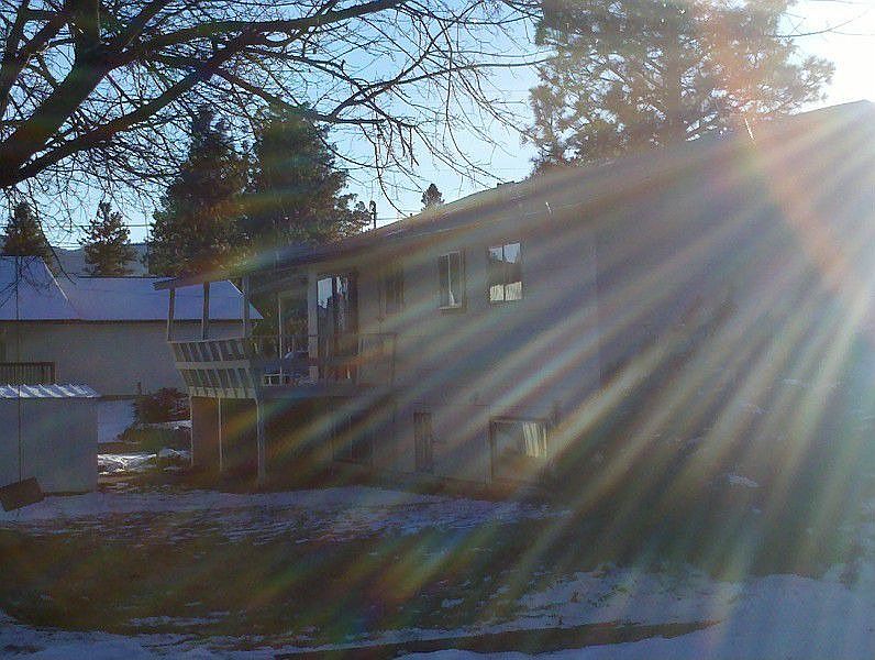 2nd image of 2016 N Catherine St