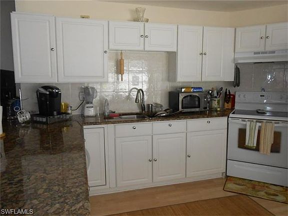 4th image of 1664 Country Club Pkwy