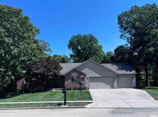 124 Fawn Haven Dr, East Peoria, IL 61611
