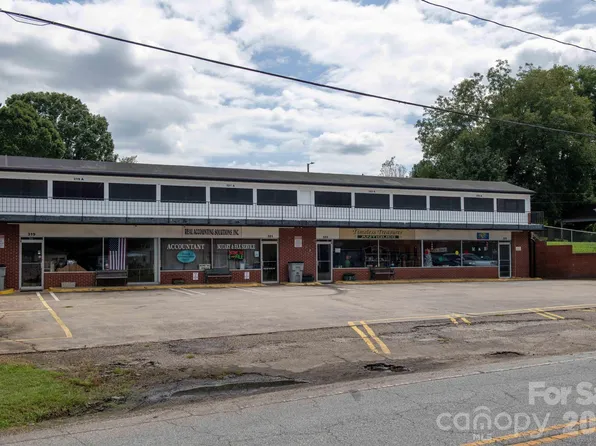 319 Connelly Springs Rd SW, Lenoir, NC 28645