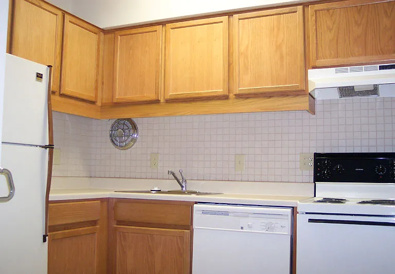 4520 Rochester Rd #5 — Photo 2