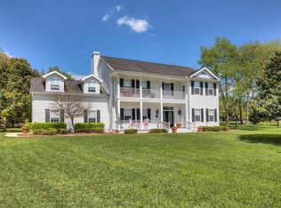 32939 Wolfs Trl, Sorrento, FL 32776