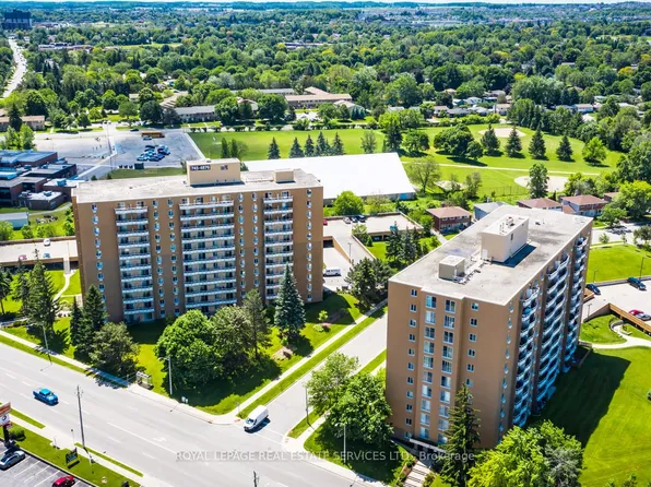 10 Overlea Dr #609, Kitchener, ON N2M 5B8