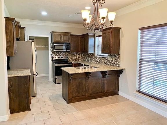 5th image of 7825 Quail Ct
