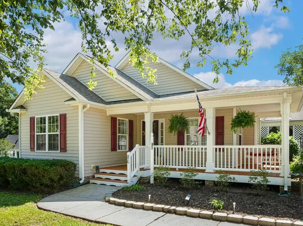 86 Basswood Cir, Willow Spring, NC 27592