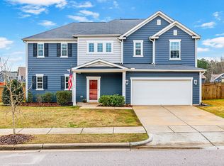 709 Teal Lake Dr, Holly Springs, NC 27540