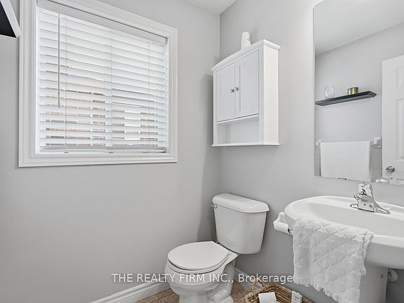 5th image of 1830 Couldridge Way