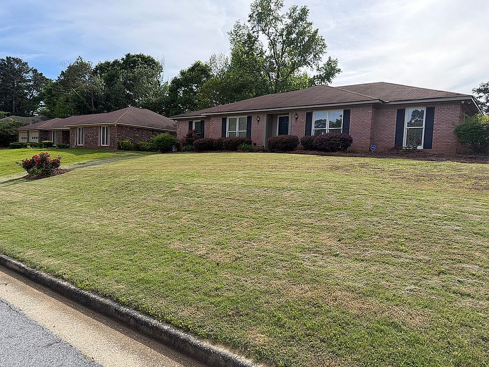 1st image of 6847 Raintree Dr