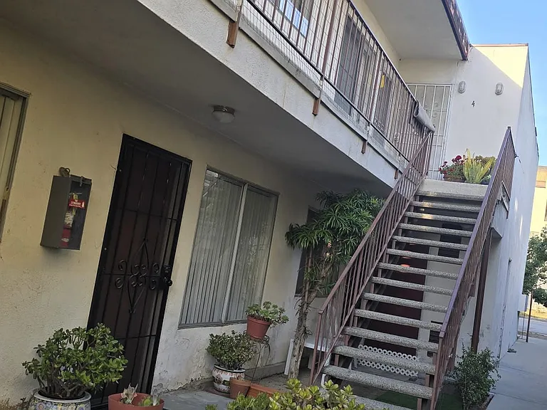 1117 Melrose Ave #8 — Photo 13