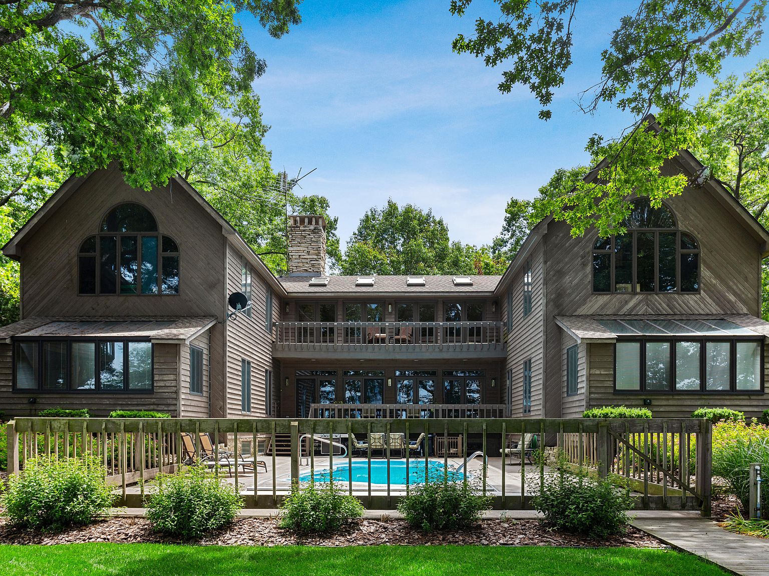 16624 Westway Dr New Buffalo Mi 49117 Mls 19031282 Zillow