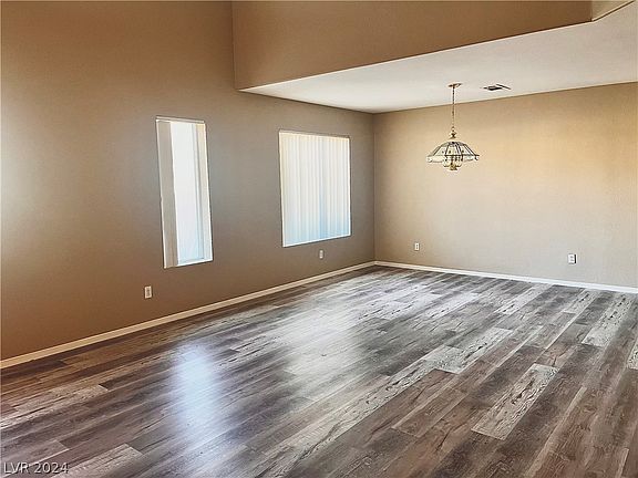 3rd image of 5301 Cool Dawn Ct