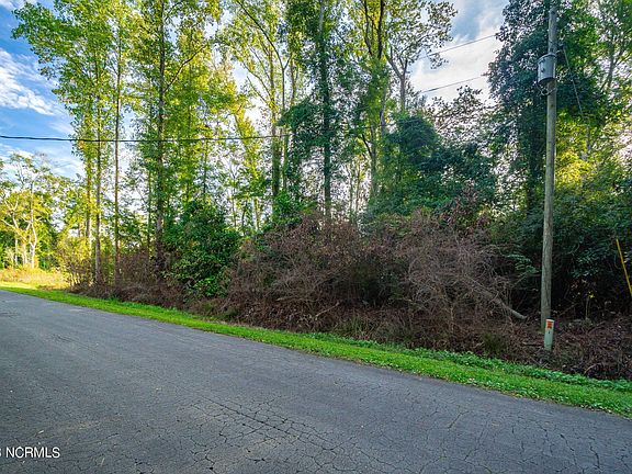 2nd image of 162 Country Club Lane