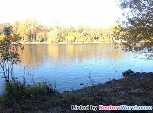 173 Hartman Cir NE, Fridley, MN 55432