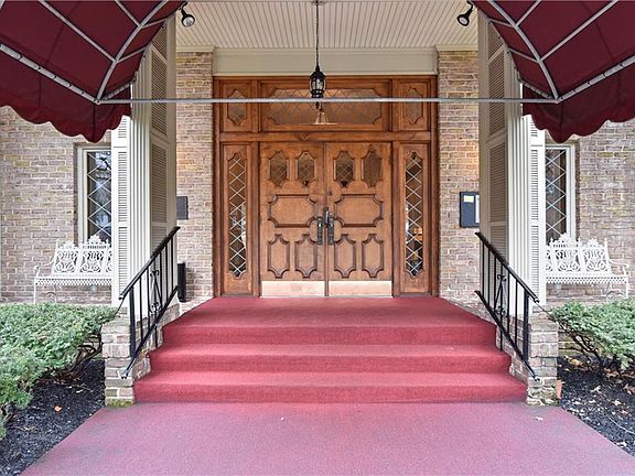 3rd image of 5200 West Blvd APT 403