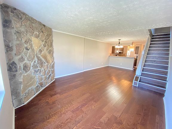 3rd image of 6690 Witherington Ct