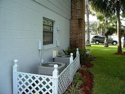 2 A/C UNITS