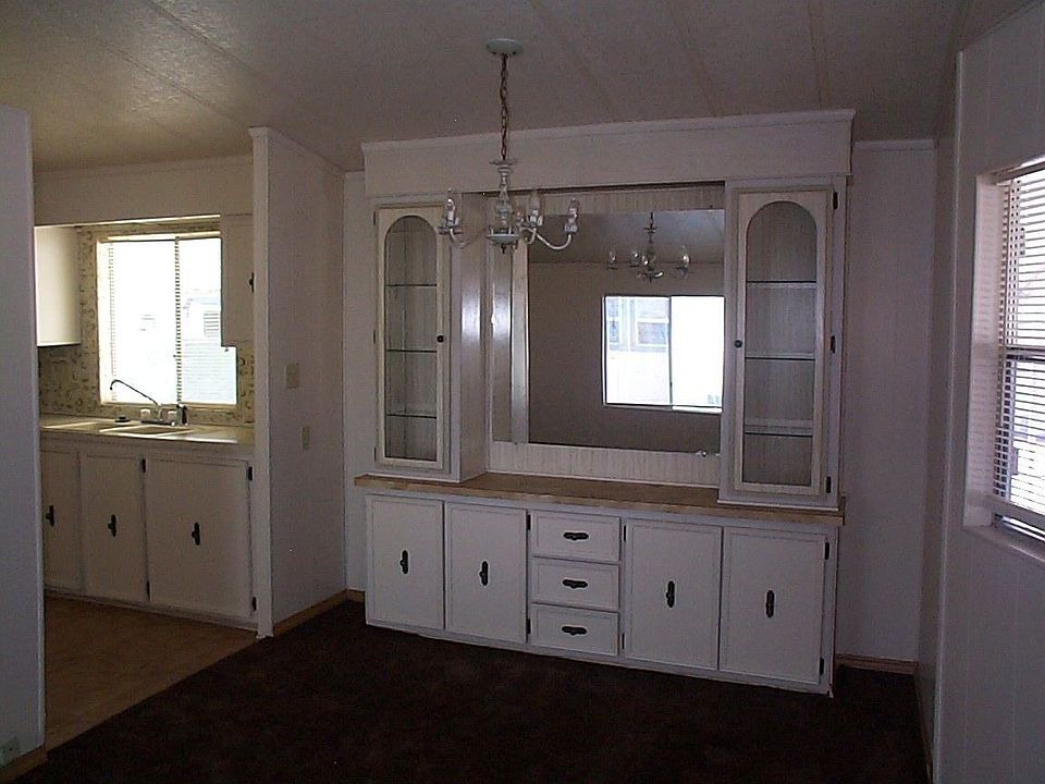 2nd image of 322 N Lyon Ave #30