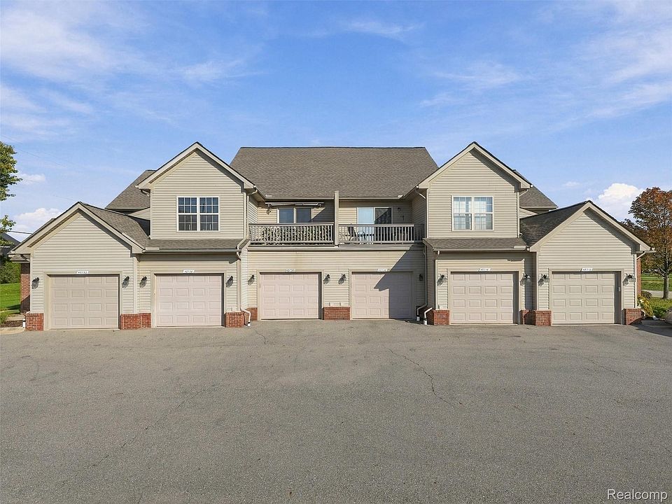 48728 Chester Ct, photo 27