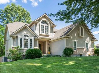 2500 NE 2nd Ter, Blue Springs, MO 64014