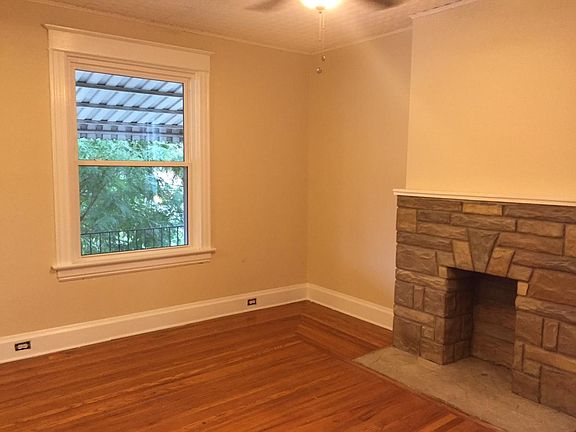 4th image of 2439 Kenilworth Ave #2