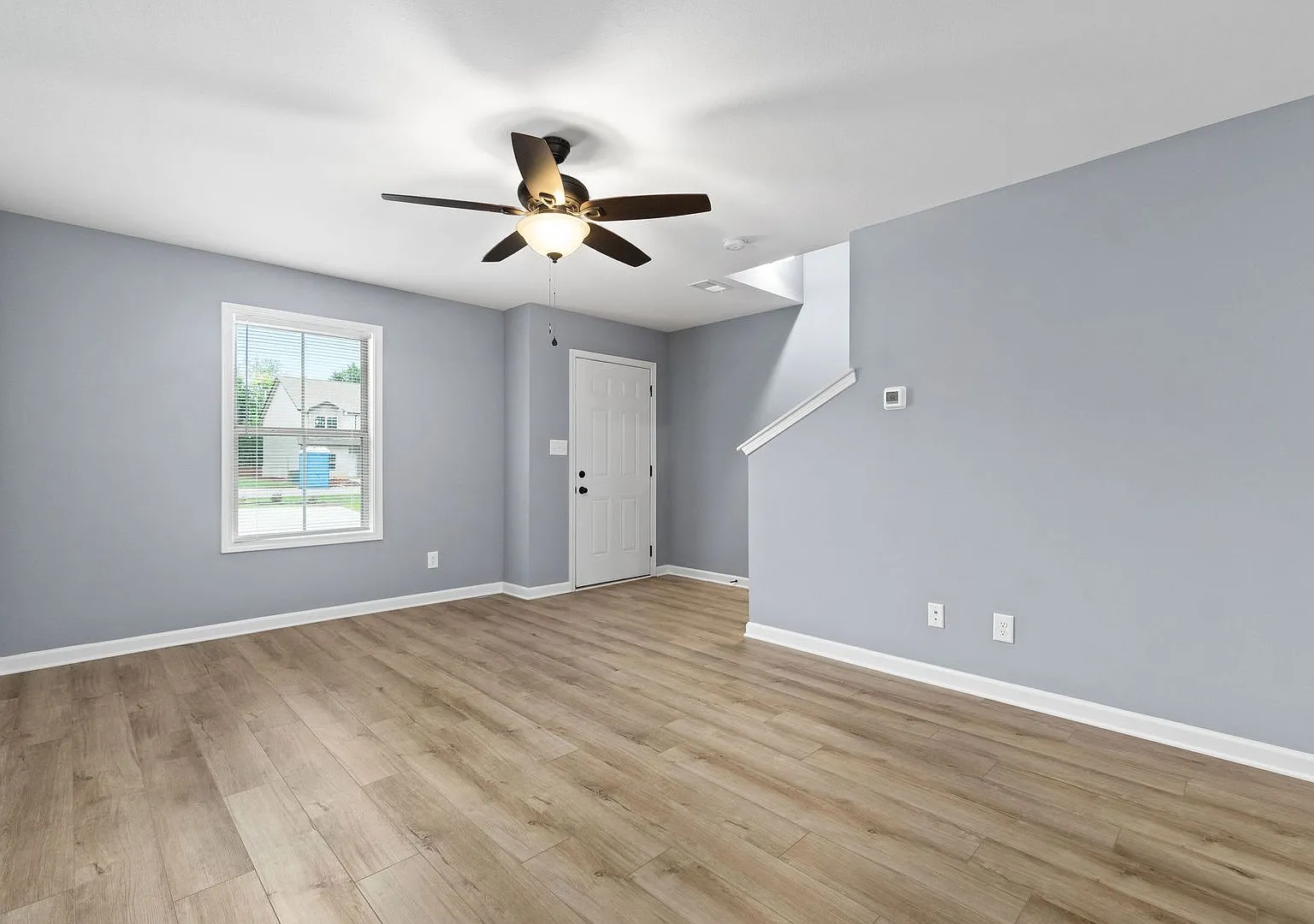 288 Smithson Lane — Photo 3