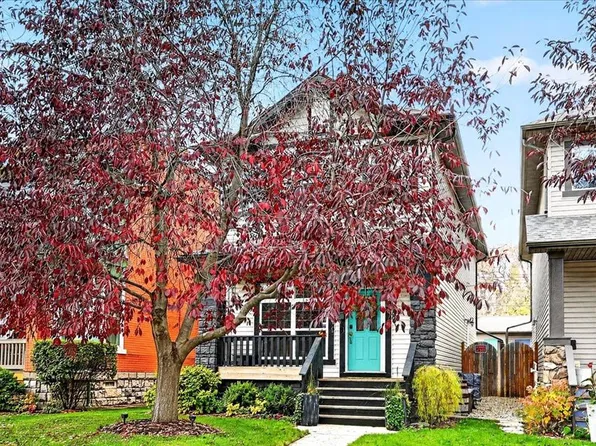2117 E 15th St SW, Calgary, AB T2T 3Y9
