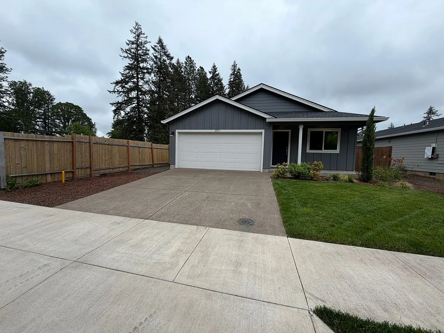 Must See 3 Bedroom with Fenced Yard! — Photo 2