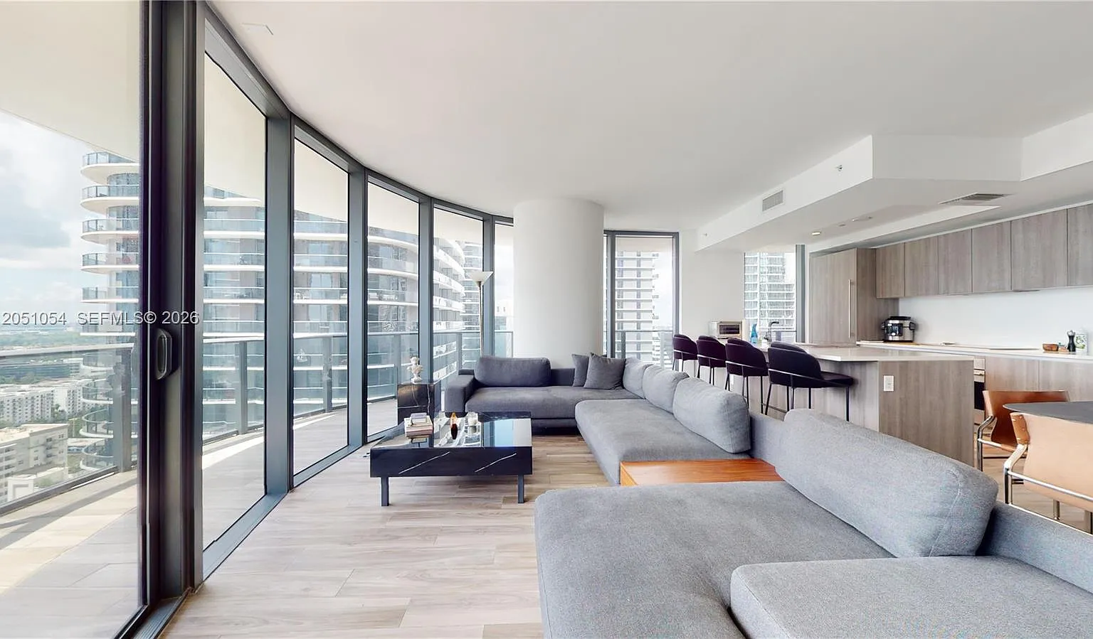 801 Sma Residences Condo — Photo 2