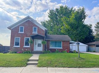 1657 Elgin St, Kingsville, ON N0P2G0