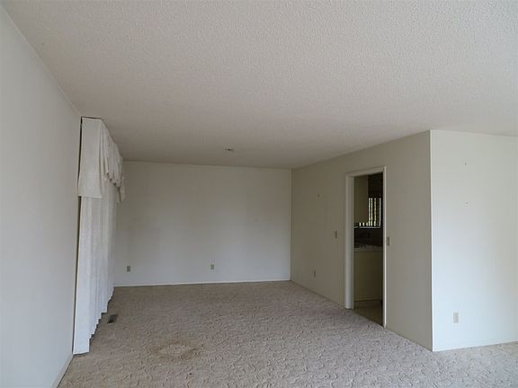 4th image of 1315 Grizzly Ct