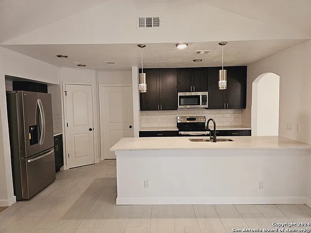 6700 Yellow Rose St — Photo 13