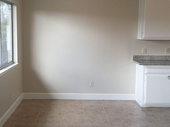 4th image of 4452 Cotton Ct APT 6