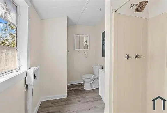 4632 Avenue U — Photo 13