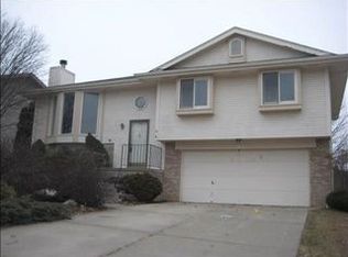 13018 Arlington St, Omaha, NE 68164