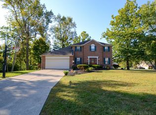 8161 Asbury Hills Dr, Cincinnati, OH 45255