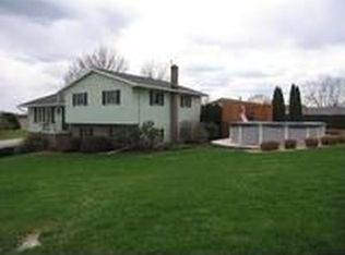 74 Collins Dr, Shippensburg, PA 17257