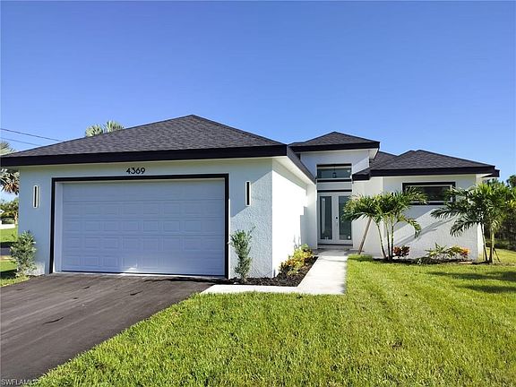 2nd image of 4369 54th AVE NE