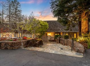 100 New Place Rd, Hillsborough, CA 94010