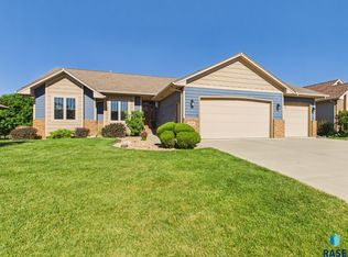 3701 S Harmony Dr, Sioux Falls, SD 57110
