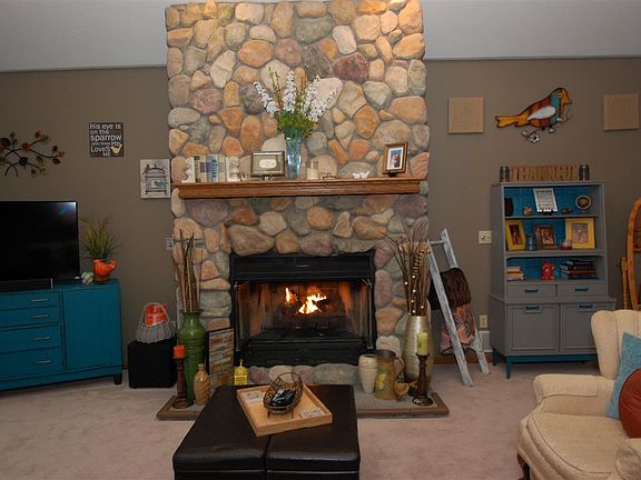 4th image of 3351 Bella Ln
